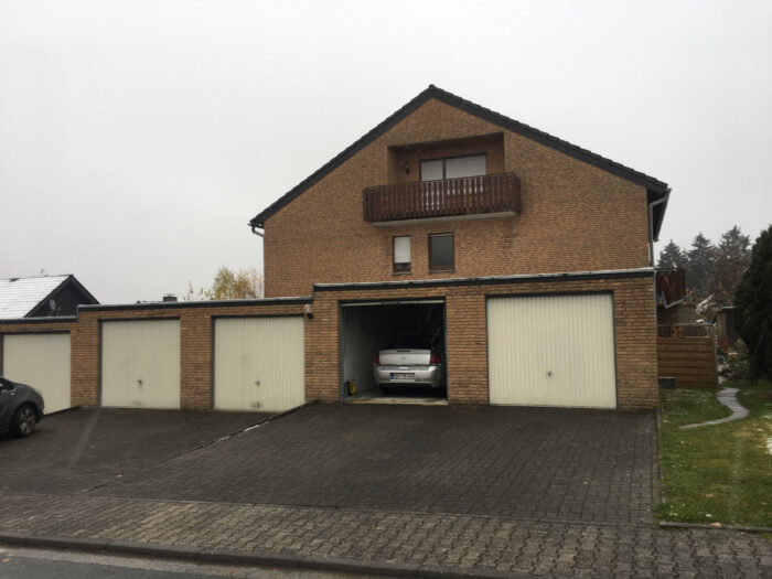 Keller und Garage 1